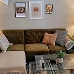Homebird Property - Rutland Apartment