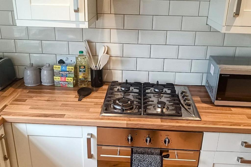 Homebird Property - Rutland * Harrogate
