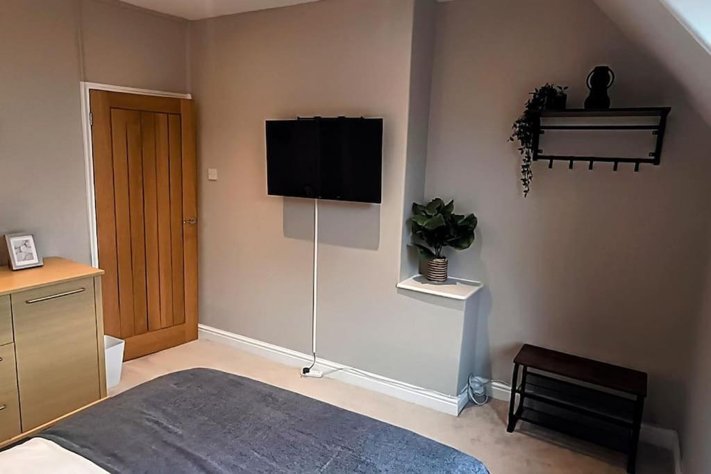 Homebird Property - Rutland Harrogate